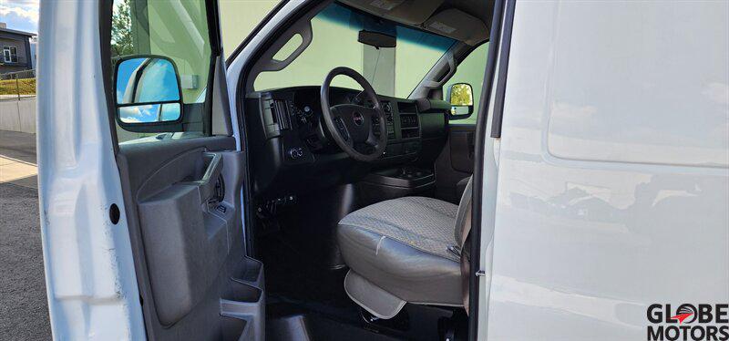 2017 GMC Savana 2500 Work Van