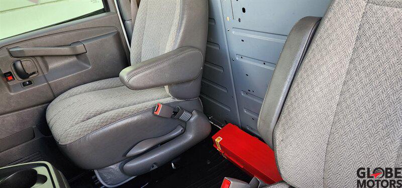 2017 GMC Savana 2500 Work Van