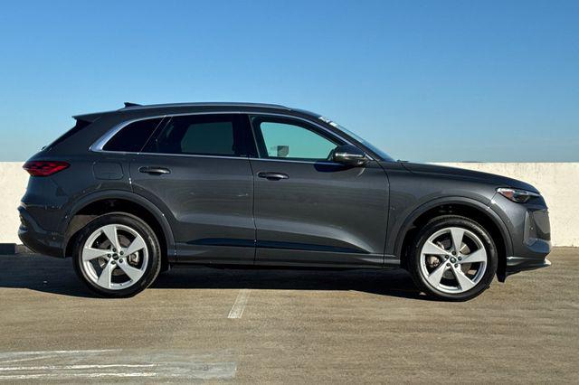 2025 Audi Q5 Premium Plus TFSI quattro S tronic