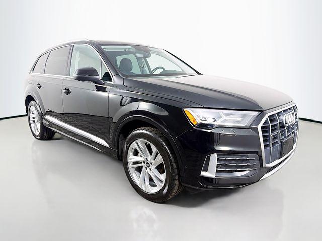 2022 Audi Q7 Premium 45 TFSI quattro Tiptronic