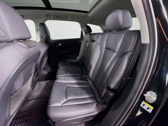 2022 Audi Q7 Premium 45 TFSI quattro Tiptronic