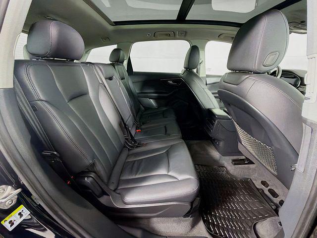 2022 Audi Q7 Premium 45 TFSI quattro Tiptronic