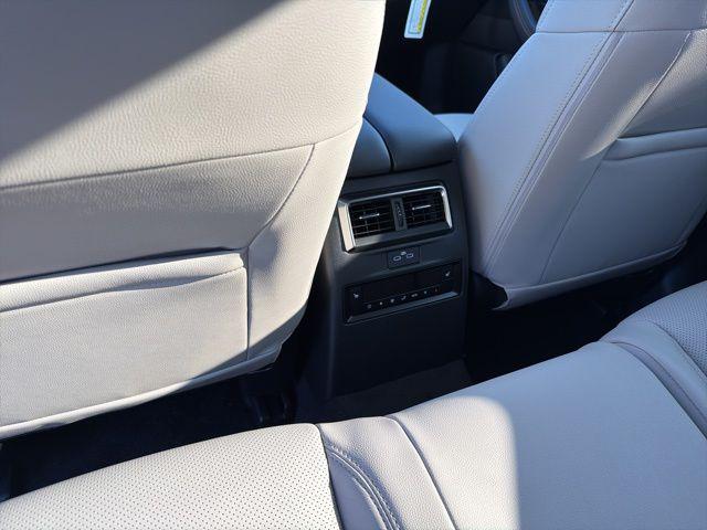 2026 Mazda X-90 3.3 Turbo Preferred
