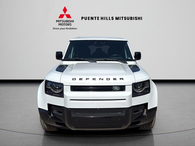 2024 Land Rover Defender 130 P400 X-Dynamic SE