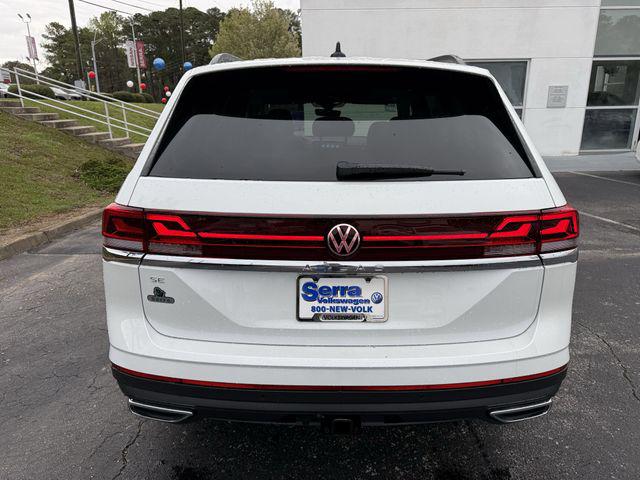 2026 Volkswagen Atlas SE with Technology