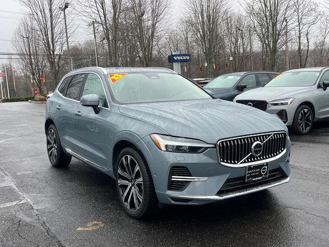2023 Volvo XC60 Recharge T8 Ultimate Bright Theme