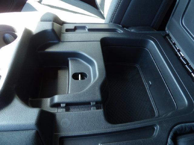 2026 Ram 1500 Tradesman Crew Cab 4x4 57 Box