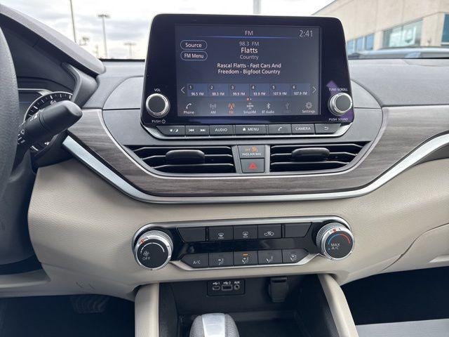 2025 Nissan Altima SV AWD
