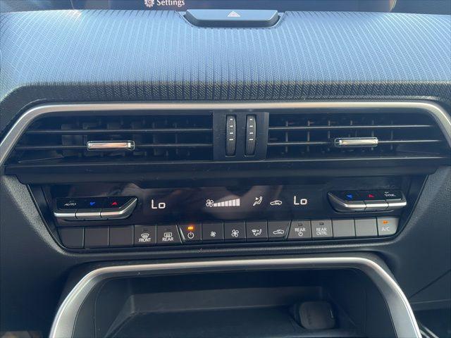 2024 Mazda X-90 3.3 Turbo Select