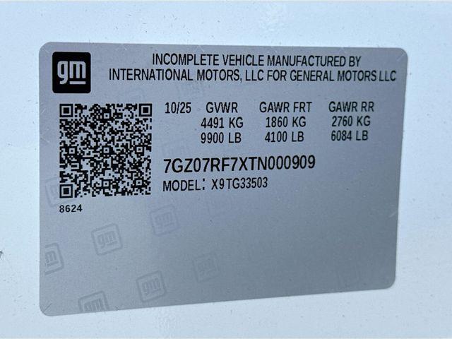 2026 GMC Savana Cutaway Work Van