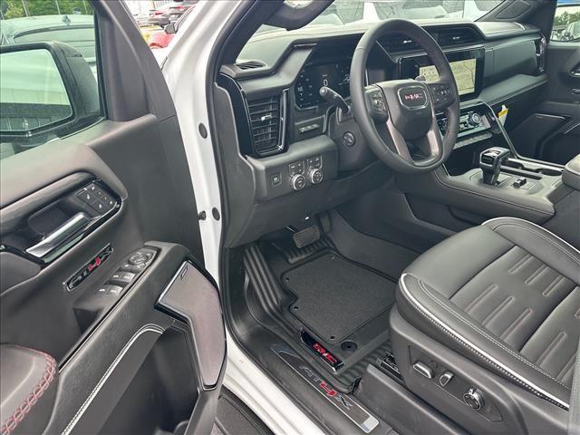 2026 GMC Sierra 1500 Crew Cab, Short Bed, AT4X, 4WD