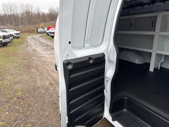 2026 GMC Savana Cargo 3500 Extended Wheelbase, Work Van, RWD
