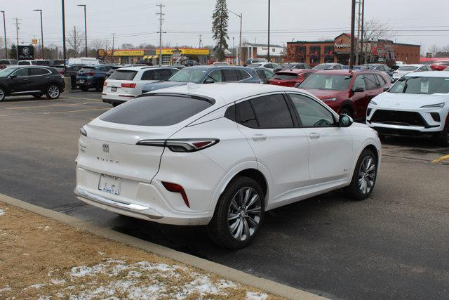 2026 Buick NV Avenir FWD
