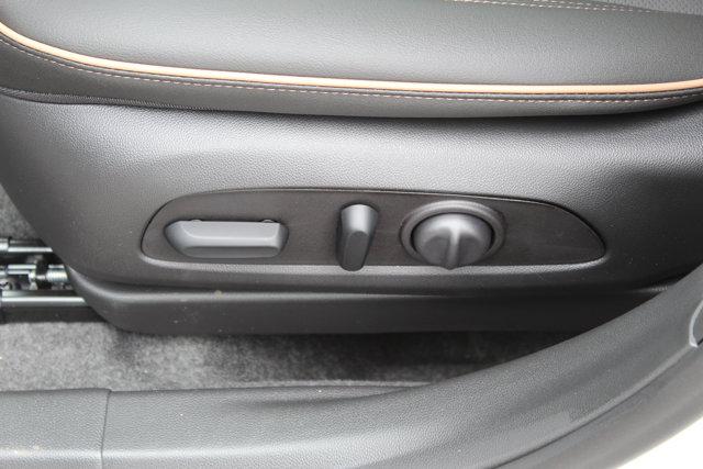 2026 Buick NV Avenir FWD
