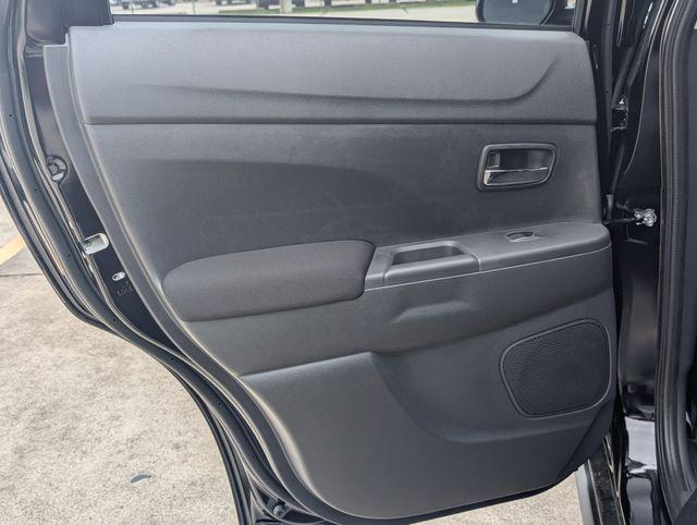 2026 Mitsubishi Outlander Sport 2.0 LE