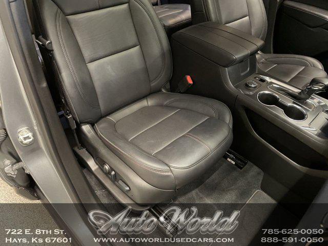 2023 Chevrolet Traverse AWD RS