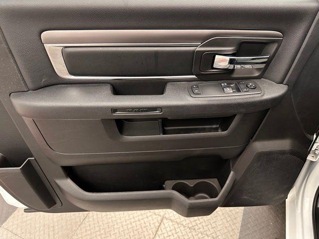 2022 Ram 1500 Classic Tradesman Regular Cab 4x2 8' Box