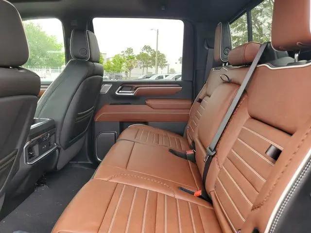 2026 GMC Sierra 3500HD Crew Cab, Long Bed, Denali Ultimate, 4WD