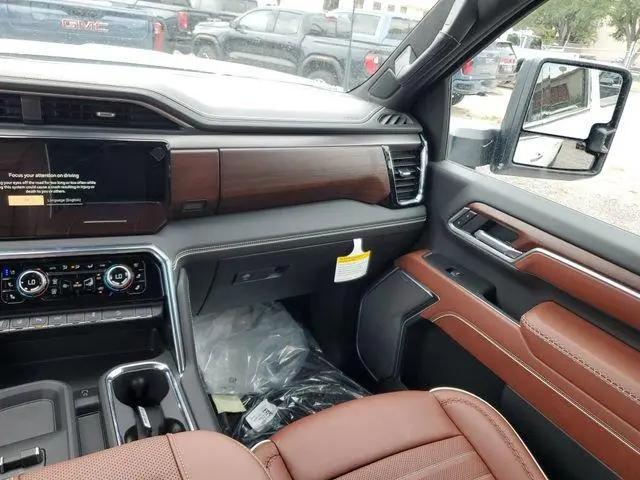 2026 GMC Sierra 3500HD Crew Cab, Long Bed, Denali Ultimate, 4WD