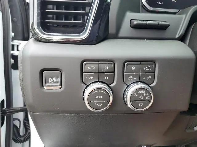 2026 GMC Sierra 3500HD Crew Cab, Long Bed, Denali Ultimate, 4WD