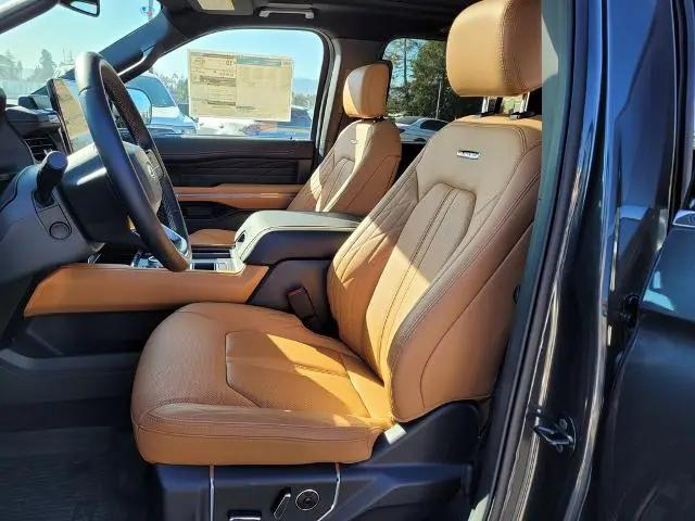 2024 Ford Expedition Platinum