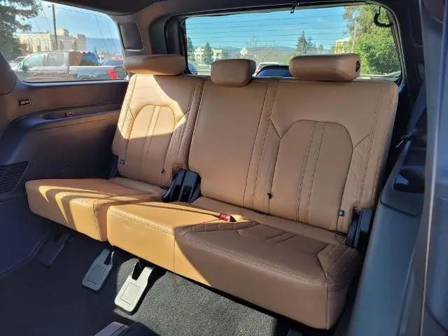 2024 Ford Expedition Platinum