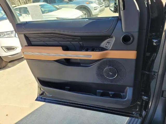 2024 Ford Expedition Platinum