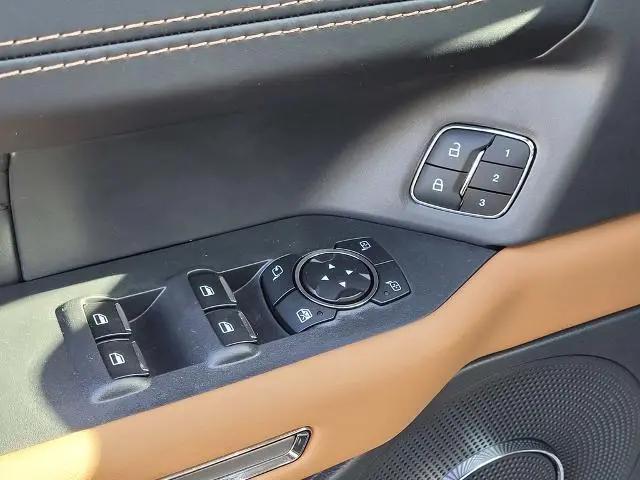 2024 Ford Expedition Platinum