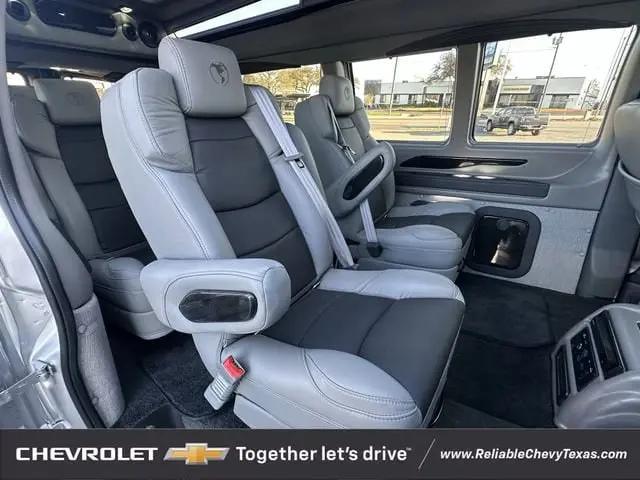 2025 Chevrolet Express Cargo Van RWD 2500 Extended Wheelbase WT
