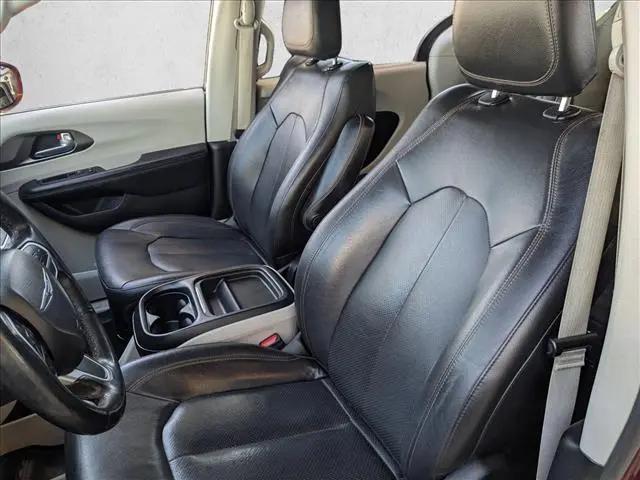 2020 Chrysler Pacifica Touring L