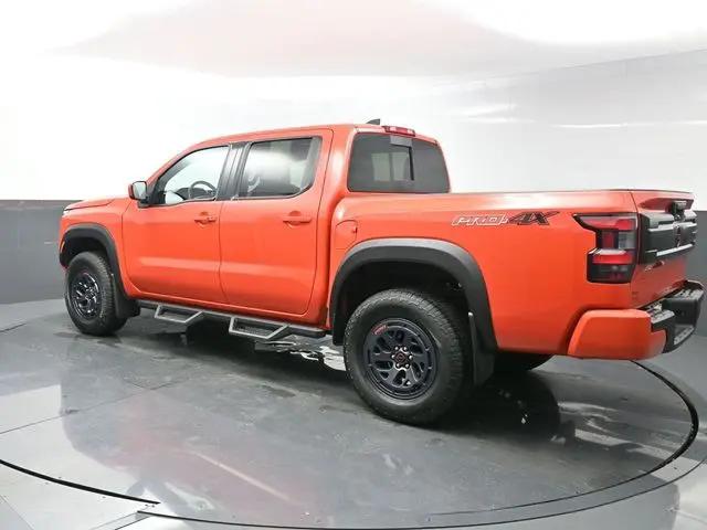 2025 Nissan Frontier Crew Cab PRO-4X 4x4