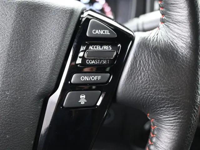 2025 Nissan Frontier Crew Cab PRO-4X 4x4