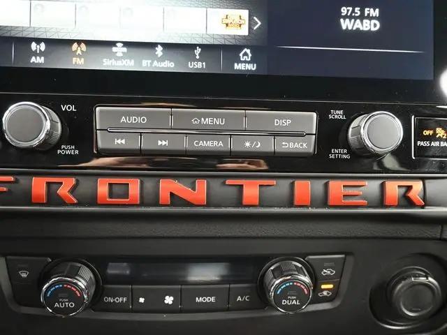 2025 Nissan Frontier Crew Cab PRO-4X 4x4