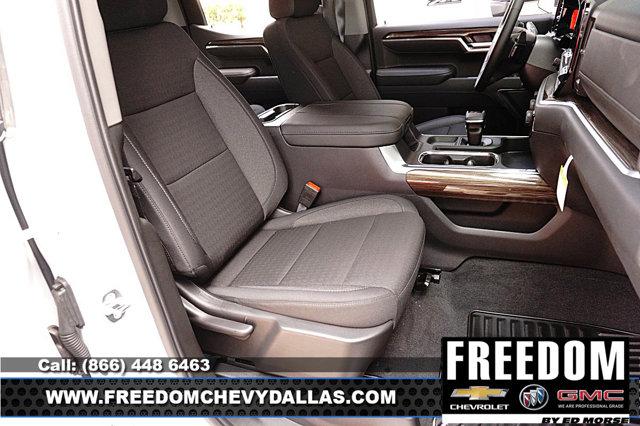 2026 Chevrolet Silverado 1500 4WD Crew Cab Standard Bed LT