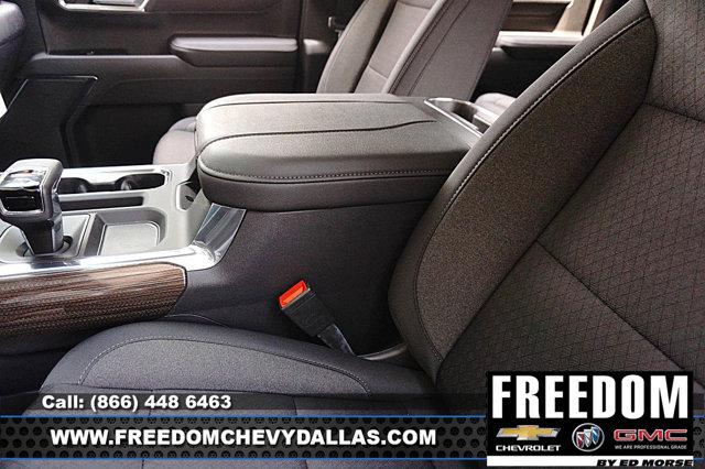 2026 Chevrolet Silverado 1500 4WD Crew Cab Standard Bed LT