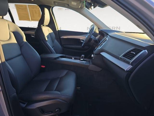 2025 Volvo XC90 B5 Core