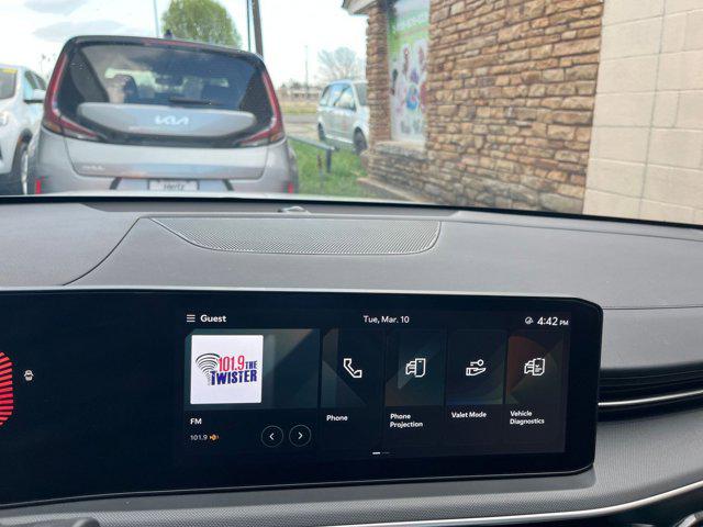 2025 Kia K5 LXS