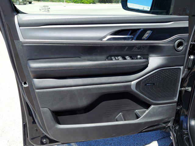 2026 Jeep Grand Wagoneer L Limited Altitude 4x4
