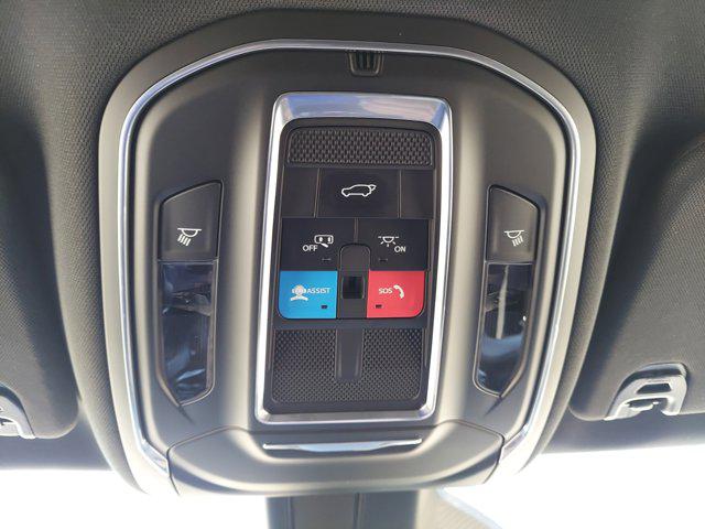 2026 Jeep Grand Wagoneer L Limited Altitude 4x4