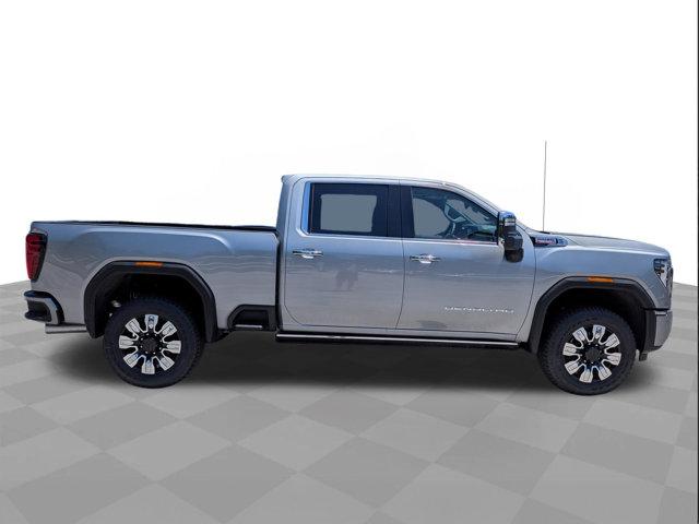 2026 GMC Sierra 2500HD Crew Cab, Standard Bed, Denali, 4WD