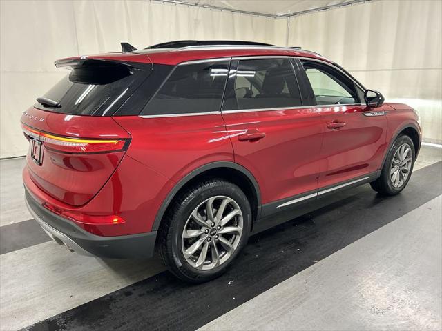 2022 Lincoln Corsair Standard