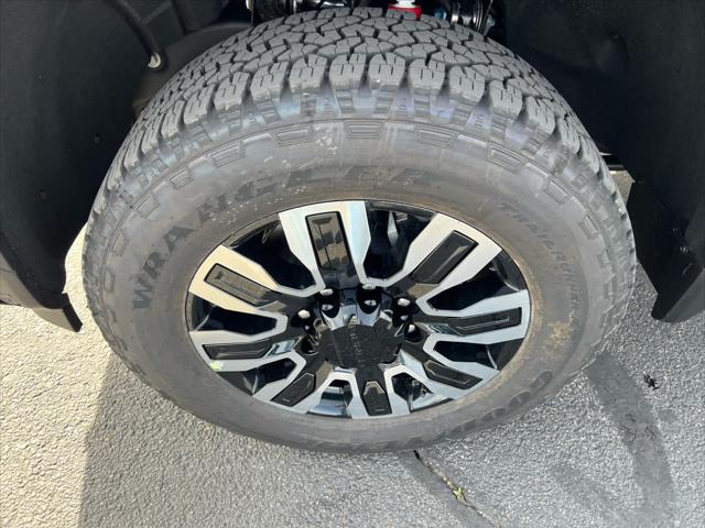 2026 GMC Sierra 3500HD Crew Cab, Long Bed, Denali Ultimate, 4WD