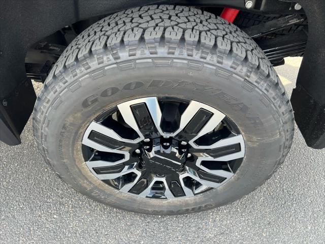 2026 GMC Sierra 3500HD Crew Cab, Long Bed, Denali Ultimate, 4WD