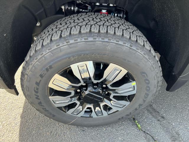2026 GMC Sierra 3500HD Crew Cab, Long Bed, Denali, 4WD