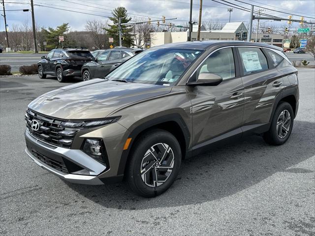 2026 Hyundai Tucson Hybrid Blue SE