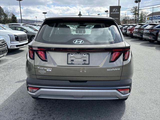 2026 Hyundai Tucson Hybrid Blue SE