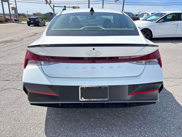 2026 Hyundai Elantra SEL Sport Premium