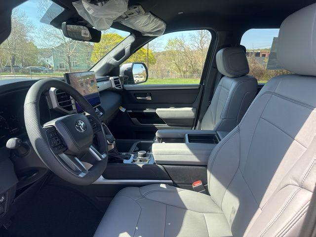 2026 Toyota Tundra Limited CrewMax 5.5' Bed