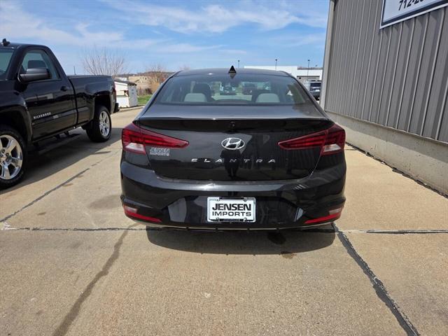 2019 Hyundai Elantra SEL