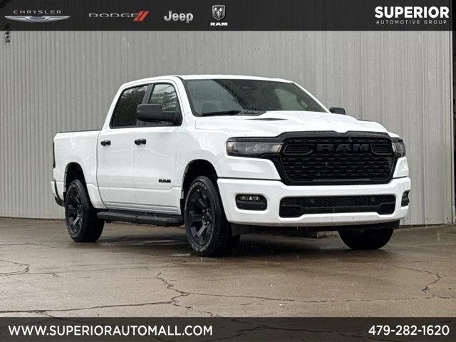 2026 RAM Ram 1500 RAM 1500 EXPRESS CREW CAB 4X4 57 BOX